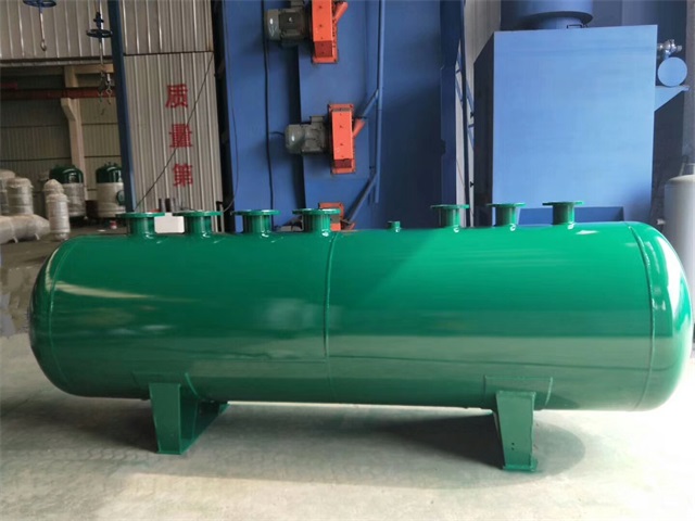 贵定贵定贵定蒸汽分气缸